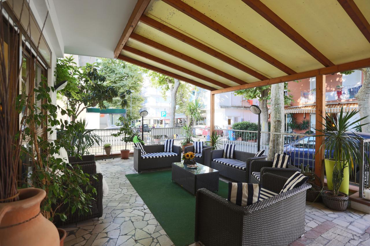 Hotel Domus Mea Cattolica Ngoại thất bức ảnh