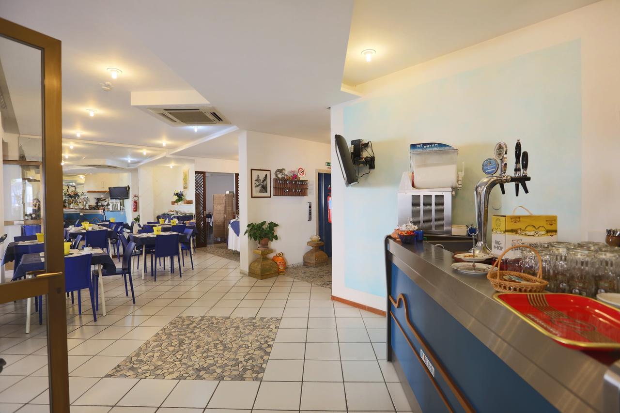 Hotel Domus Mea Cattolica Ngoại thất bức ảnh