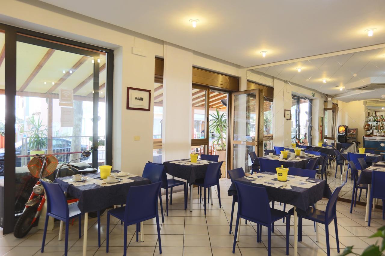 Hotel Domus Mea Cattolica Ngoại thất bức ảnh