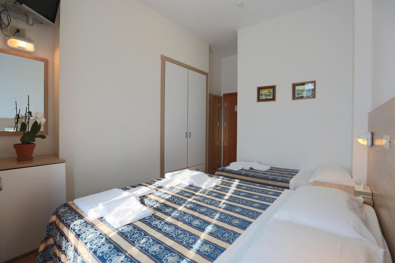 Hotel Domus Mea Cattolica Ngoại thất bức ảnh